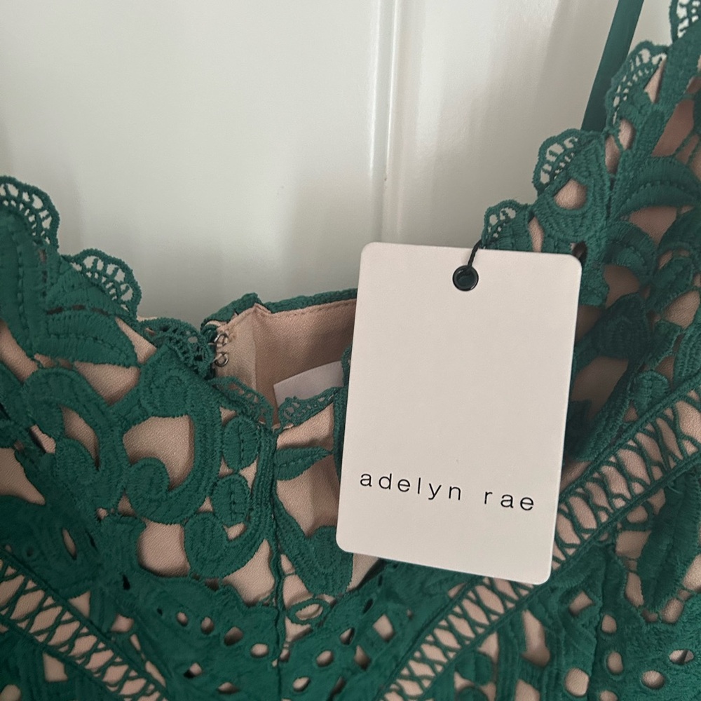 Adelyn Rae Green Sheath Midi Dress V-Neck - Picture 4 of 4